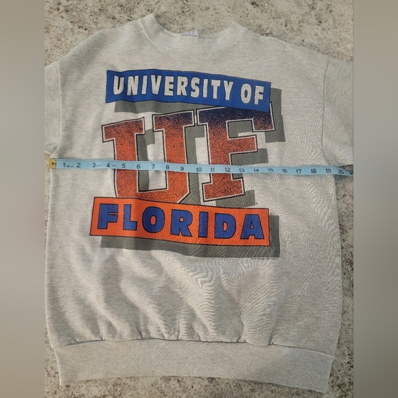 Source Unknown Sweaters - ♡vintage Gray University of Florida Sweater. A3